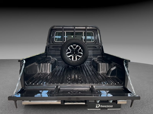 Toyota Land Cruiser GRJ79 Double Cabine Automatique 2024 – V6 4x4 Pick-up (Livraison en 3 mois) - Product Image 4