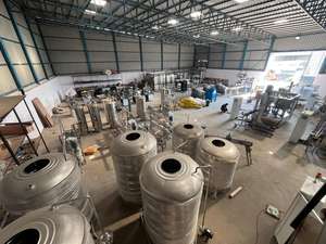 Planta de Ósmosis Inversa Industrial AIM 2000LPH de Alta Capacidad para Soluciones de Agua Pura - Product Image 2