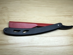 มีดโกนหนวดคุณภาพสูง ใบมีดตรง พับได้ ใช้งานได้หลากหลาย - Product Image 5