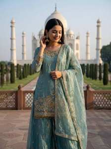 Traje Sharara con Bordado Gota Patti, Seda Premium, Conjunto Gharara para Bodas y Fiestas, Diseño Pakistaní, Ropa Étnica, Recepción Nikah 2026 - Product Image 2