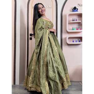 Robes de bal fantaisie vertes Karma Fashion avec dupatta, taille M - Magnifiques pour les occasions spéciales - Product Image 5