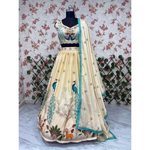 Heera Creation, Ropa de Novia de Diseño, Hermoso Lehenga Choli Beige Bordado con Múltiples Hilos, Talla M - Product Image 5