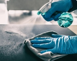 Guantes de Nitrilo Desechables Ansell 92-670, 4 Mil de Grosor, Resistentes a Desgarros, Antideslizantes, con Resistencia Superior a Salpicaduras de Químicos Peligrosos - Product Image 6