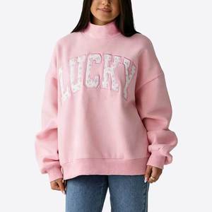 Sweat-shirt rose oversize à col roulé pour femme, imprimé lettres, en coton tricoté, style manches classiques, pour l'automne - Product Image 1