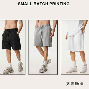 Shorts de jogging en molleton bouclette pour hommes, très demandés, en coton délavé à l'acide, à ourlet brut, style streetwear vintage, respirants et antibactériens - Product Image 4