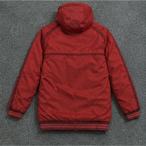 เสื้อแจ็คเก็ตซาฟารีแบบมีฮู้ดสีแดงสำหรับทุกเพศ คอตั้ง ปิดด้วยซิป กันลม สไตล์ลำลอง บุขนโพลีเอสเตอร์ เหมาะสำหรับใส่ในฤดูหนาว - Product Image 2