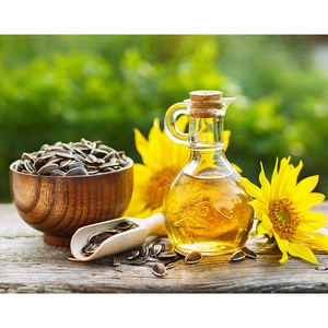 Huile de tournesol raffinée pour la cuisson, prix pour l'exportation vers les marchés asiatiques et britanniques - Product Image 1