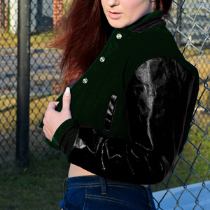 Chaqueta Corta Estilo Universitaria para Mujer, Color Verde Oscuro y Negro, Estilo Bomber, Mangas de Cuero Sintético, Ropa Exterior Informal, Moda Femenina - Product Image 2