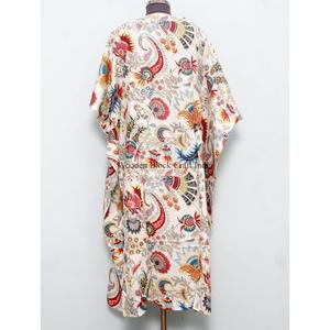 Vestido Kaftan de Algodón Indio con Estampado Floral, Vestido Maxi 100% Algodón para Mamás, Vestido Largo para Todas las Estaciones: Verano, Invierno, Otoño, Primavera - Product Image 6