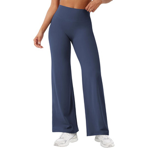Pantalon de yoga évasé personnalisé en nylon et élasthanne respirant, leggings d'entraînement à jambe large très élastiques pour femmes, tenue de sport - Product Image 1