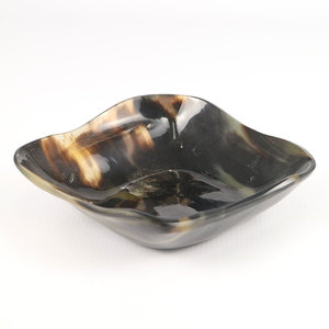 Bol de service impérial en corne de buffle, pièce de présentation culinaire artisanale haut de gamme, élégante pièce décorative pour l'hôtellerie - Product Image 2