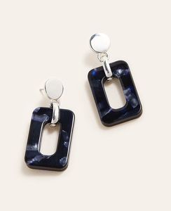 ต่างหูเรซิ่นแฟชั่นขายดี ดีไซน์สร้างสรรค์สำหรับผู้หญิง เหมาะสำหรับงานอื่นๆ และงานปาร์ตี้ ราคาประหยัด - Product Image 6