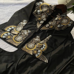 VASTRA COTTAGE Set Lehenga Saree Ricamato alla Francese con Top Blusa Koti Completamente Cucito, Abbigliamento da Festa per Donne - Product Image 2
