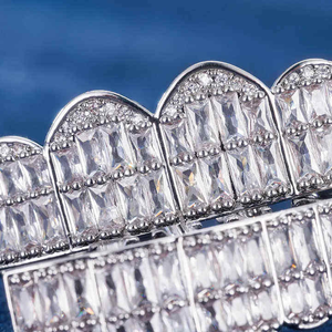 Grillz personnalisés de luxe en diamant pour hommes et femmes – Collection de bijoux de mode Hip Hop haut de gamme - Product Image 2