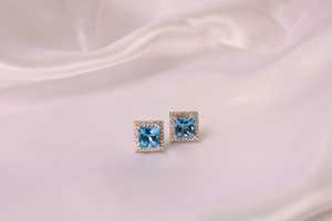 Pendientes de topacio azul con halo de plata de ley 925 y circonitas cúbicas, joyería nupcial elegante para mujer, piedra de nacimiento de diciembre - Product Image 4