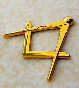 Emblème de voiture Maître Maçon maçonnique, équerre et compas découpés, plaqué or, en zinc pour extérieur - Product Image 4