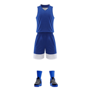 Uniforme de basketball haute performance pour adultes avec logo personnalisé sur le devant, imperméable et respirant - Product Image 5