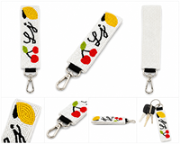 Porte-clés artisanal classique perlé, breloque de sac colorée avec perles, fermoir mousqueton doré, design réglable et personnalisable