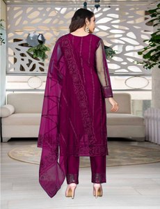 Conjunto de Kurti y Pantalón de Red para Mujer al por Mayor con Bordado Intenso y Dupatta de Red a Juego - Colección de Exportación - Product Image 2