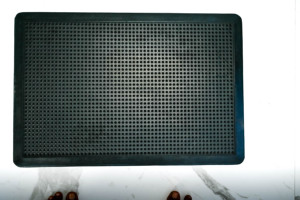 Tapete de Goma Resistente PinGuard para Pernos |   Tapete de Entrada de Goma Antideslizante para Exteriores - Product Image 2