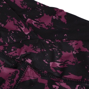 Shorts de yoga de cintura alta sin costuras de secado rápido para mujer, con efecto tie-dye, personalizados para fitness, gimnasio, entrenamiento y yoga. - Product Image 6