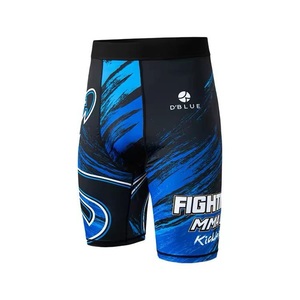 กางเกงขาสั้นรัดรูปผู้ชาย Fighting 08 สีน้ำเงิน-ดำ โลโก้ด้านหน้า แห้งเร็ว สวมใส่สบาย เอวกลาง ยืดหยุ่นพอดีตัว - Product Image 3