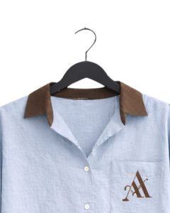 Ensemble deux pièces décontracté pour femme : chemise bleu clair et pantalon large marron en coton et lin avec poches brodées – Tenue d'été - Product Image 6