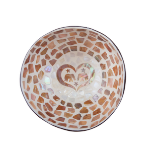 Top vente MOP incrustation bol de noix de coco en forme de coeur pour restaurant vaisselle Saint Valentin cadeau en gros du Vietnam - Product Image 4