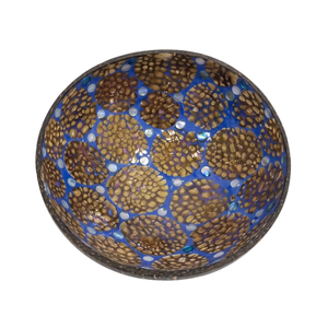 Bol en coquille de noix de coco texturée avec gravure artisanale, matériau éco-responsable, finition lisse pour des aménagements de cuisine élégants - Product Image 2