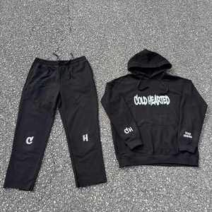 Conjunto Deportivo Personalizado 2026, Sudadera con Capucha Negra y Pantalones Jogger, 100% Algodón, Estilo Urbano, Unisex, Otoño, Ropa Casual - Product Image 1