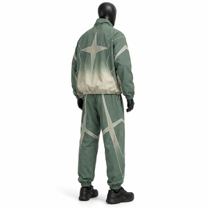 Chaqueta Deportiva Premium para Hombre, Confeccionada con Material Resistente al Agua, Costuras Reforzadas, Estructura Cómoda y Confiable - Product Image 5