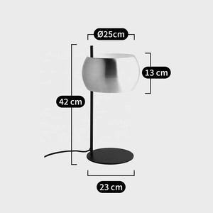 Lampe de table en métal Aurora Halo avec abat-jour globe flottant, finition brossée, base robuste, lumière ambiante chaude, accent élégant - Product Image 4