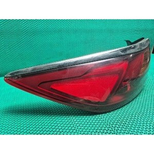 Cadena 2013-2019 Conjunto de Lámpara Trasera Exterior Izquierda, Usado OEM 92401F6000 - Product Image 3
