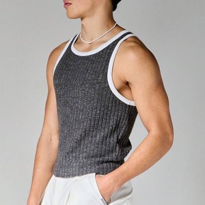 Camiseta sin mangas de punto transpirable para hombre, personalizada por el fabricante, color gris sólido, cuello redondo, estilo casual, chaleco de punto acanalado para hombre - Product Image 1