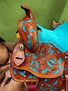 Selle de cheval de course Western Barrel de la meilleure qualité | Selle en cuir de cow-boy Western Pleasure Trail décorée de Star Conchos - Product Image 4