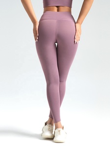 Gym sport personnalisé Fitness évacuation de l'humidité sans couture entraînement thermique Yoga ensemble de vêtements de sport pour les femmes Yoga Legging - Product Image 3
