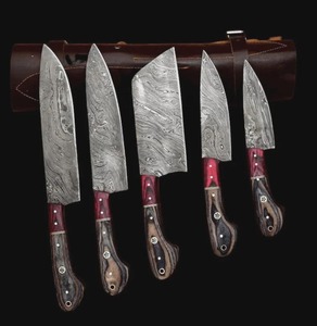 Ensemble de couteaux de chef de luxe faits à la main avec manche en bois et lame en acier Damas, finition satinée, ambidextre, longueur 6-7,9 pouces, pour usage en cuisine - Product Image 1