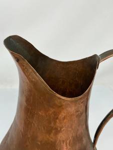 เหยือกน้ำทองแดงโบราณ ออกแบบมาเพื่อการจัดเลี้ยง โรงแรม งานเลี้ยง โต๊ะอาหาร และกิจกรรมกลางแจ้ง จากอินเดีย - Product Image 6