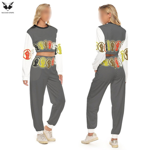 Conjunto deportivo de dos piezas para mujer, top corto moderno con pantalones jogger, ideal para correr, hacer ejercicio, estar en casa y estilo urbano. - Product Image 6