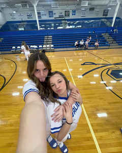 Paquete de uniforme de softbol para mujer de gran calidad 2025, camisetas de softbol de diseño personalizado con pantalón para uso de béisbol - Product Image 5