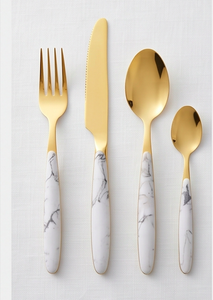 Ensemble de couverts en acier inoxydable design marbre, tête dorée, écologique, pour la salle à manger et la cuisine - Product Image 1