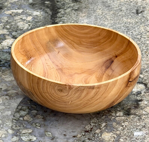 ชามสลัดไม้ทำมือคุณภาพพรีเมียม ทนทาน น้ำหนักเบา เป็นมิตรกับสิ่งแวดล้อม ผลิตในอินเดีย ปลอดภัยสำหรับเครื่องล้างจาน เหมาะสำหรับงานปาร์ตี้ เพิ่มความหรูหราให้กับคุณ - Product Image 3