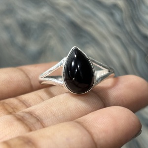 Bague Classique en Onyx Noir Original, Plaqué Argent, Laiton Vintage, Forme Poire, Petite Pierre, pour Femme, Idéale pour Mariage et Soirée - Product Image 2