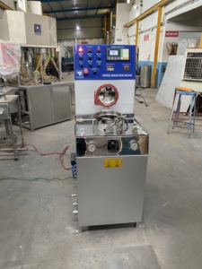 Machine de teinture verticale automatique efficace pour fils tubulaires HTHP, composant de pompe à 2 cônes en acier inoxydable 316L, 380-440V - Product Image 2