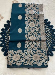 Sari de Seda Banarasi de Lujo, Sari Tradicional Indio para Bodas con Trabajo Zari, Sari Nupcial Disponible a Precio de Mayoreo - Product Image 3