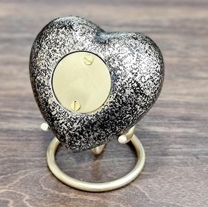 Urna Funeraria Contemporánea de Acero en Forma de Corazón para Cenizas Humanas, Recuerdo Conmemorativo, Recipiente Decorativo para Cenizas, Acabado Dorado - Product Image 4