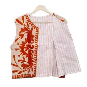 Chaleco de Invierno con Bordado Floral Único, Ecológico, Forro Cómodo, Chaqueta de Algodón de Inspiración Vintage para Mujer - Product Image 5