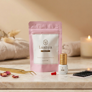 [Lashya] Colle pour extensions de cils professionnelle à séchage rapide 0,5s, faible viscosité pour une application fluide, 10ml - Product Image 1