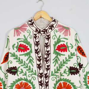 Women Velvet Embroidered <b>Quilted</b> <b>Jacket</b> O-Neck Regular Sleeve Floral Boho Style Winter Coat Handmade Suzani <b>Pattern</b> Reversible - Product Image 6
