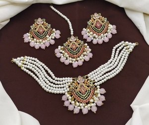 Juego de Joyería Kundan de Diseño, 3 Piezas, Collar y Aretes de Latón, Diseño Personalizado, Joyería de Moda para Bodas de Alta Calidad - Product Image 5